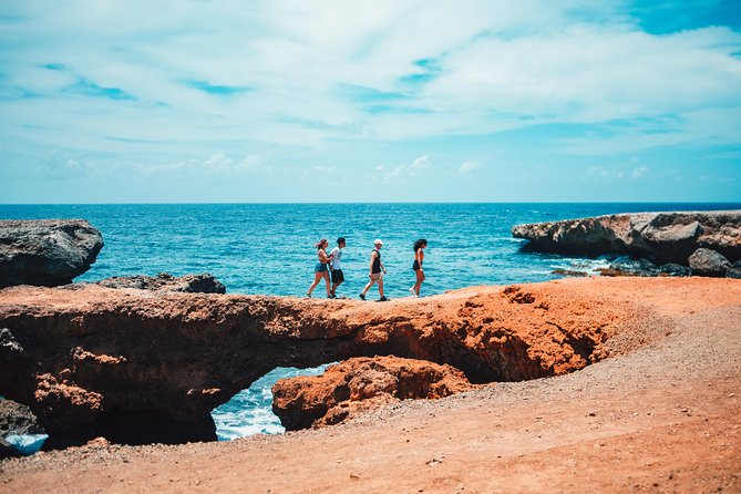 5 seat UTV Rental - Your 8-hour route: how to build a day that fits Aruba