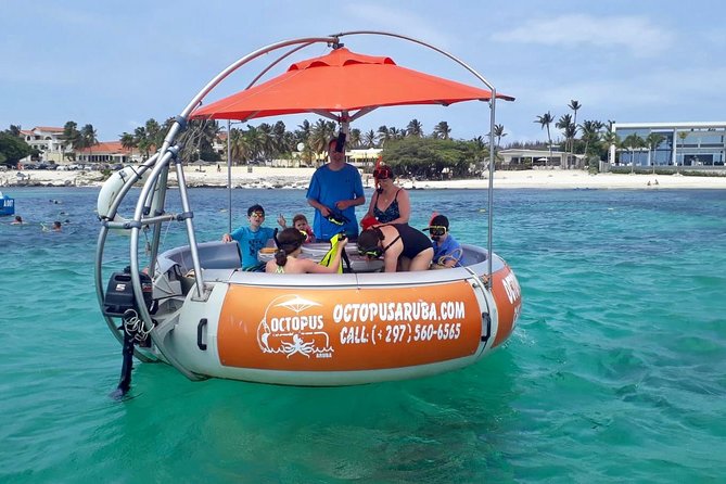 Aqua Donut Private Boat - Operating the donut boat: fun, but go methodical at first