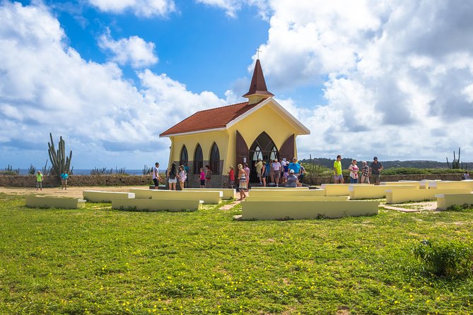 Aruba Island Sightseeing Tour Plus Arashi Beach Visit - Arashi Beach for snorkeling and sun: make the hour count