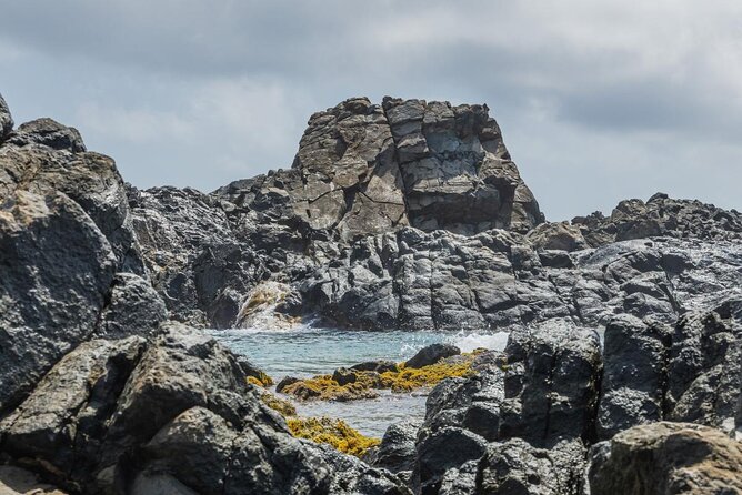 Aruba National Park Tour with Natural Pool & Baby Beach Snorkel - Stop 1 at Arikok National Park visitor center (15 minutes)