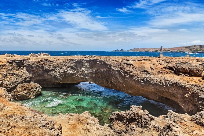 Aruba Natural Pool & Natural Bridge Off-Road Adventure - Stop 1: Conchi Natural Pool Swim and Snorkel Gear