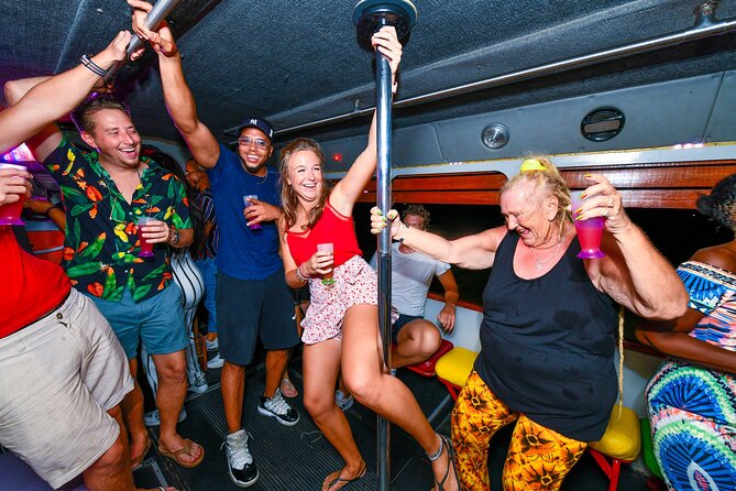 Aruba Nightlife and Barhopping on Chogogo Party Bus - Stop 1: Komedo Tapas & Cocktail and how to use the first 45 minutes