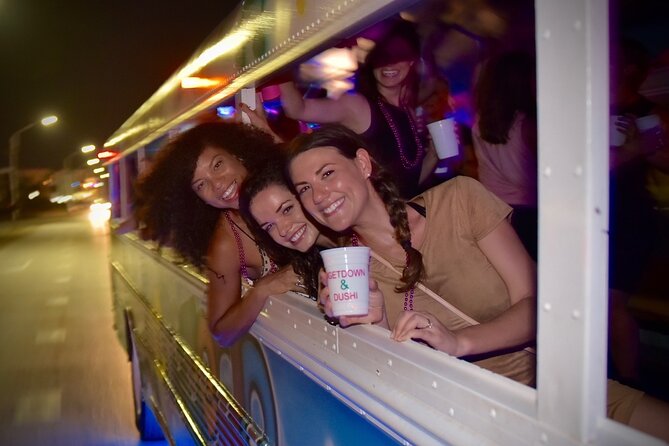 Aruba Nightlife and Barhopping on Chogogo Party Bus - Stop 3: Eagle Beach as the final unwind (and yes, it’s about the night air)