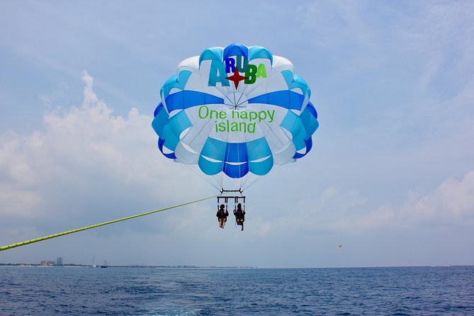 Aruba Parasailing with Unparalleled Views - How You’re Paired: Weight Rules and Single vs Tandem vs Triple