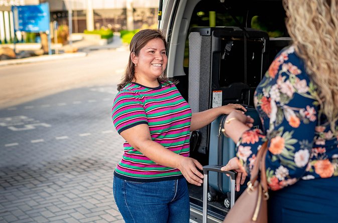 Aruba Private Airport Transfer: Personalized Arrival - Who This Works Best For (And Who Might Want Something Else)