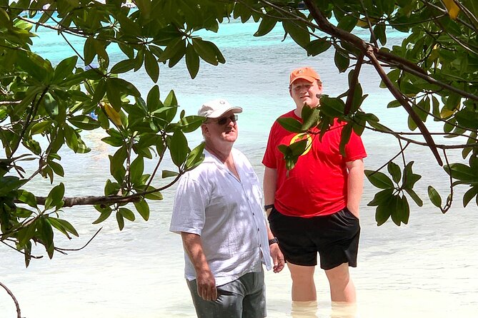 Aruba Private Island tour A/C Van - Guide Power: How Norman and Wendel Change the Experience