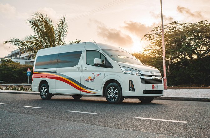 Aruba Private Van Airport Transfer (Max 5) - Car Seats for Infants and Kids: Why This Matters More Than Price