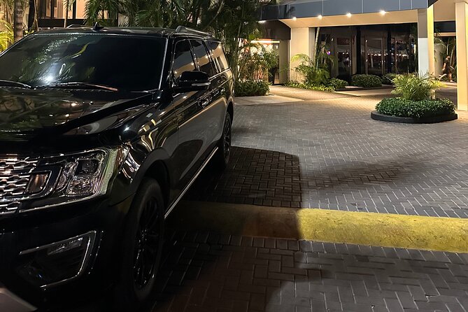 Aruba Roundtrip Platinium Transport - Who Should Book This Private SUV Transport (and Who Might Skip It)