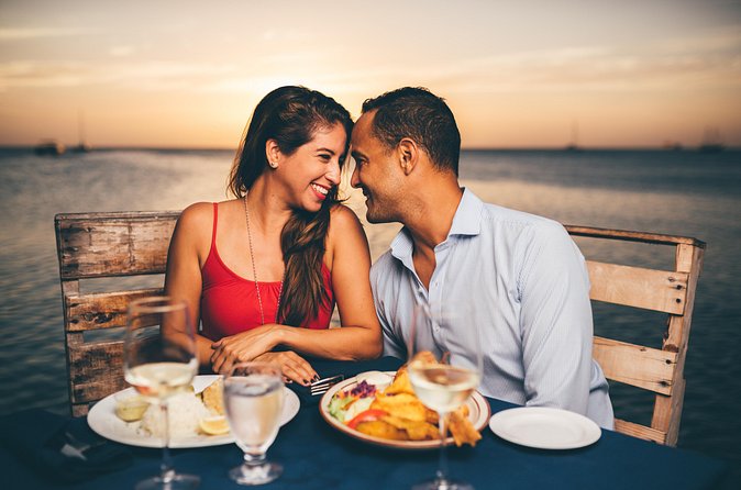 Aruba Sunset Cruise plus Seaside Dinner - Who This Sunset Cruise Plus Seaside Dinner Fits Best
