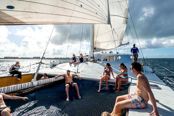 Arusun Catamaran Sail with Snorkeling in Aruba - The party factor: fun music vs quiet snorkeling