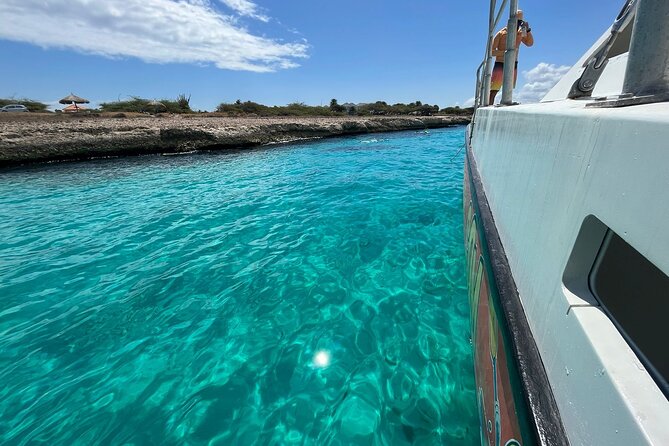 Banana Adventure Catamaran Shipwreck Snorkel and Turtle Swim - Key Points at a Glance