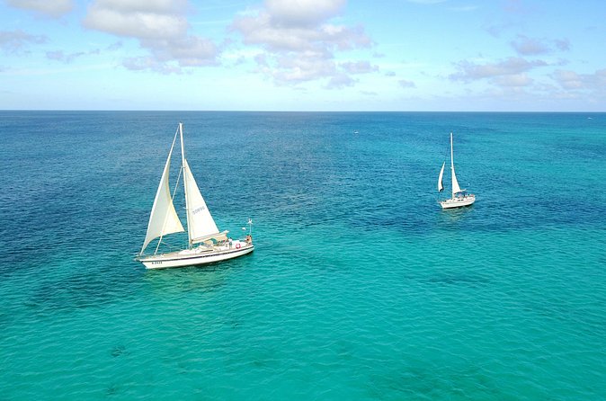 Coral Sunset Sail with 3 Course Dinner in Aruba - Why a private Coral Sunset Sail feels special in Aruba