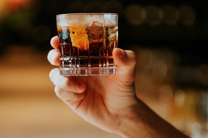 Discovery Papiamento Distillery - The 45-Minute Flow: Rum and Vodka Tasting with Dark Aged Focus