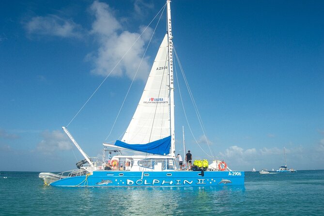 Dolphin Catamaran Snorkel and Sail with Open Bar - Where to meet Delphi Watersports at the Hyatt Regency beach (and how not to waste time)