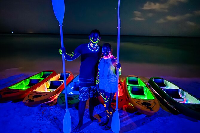 Glow Through the Night with LED Kayak Adventure in Aruba - What to Wear and Bring for a Smooth Night Paddle