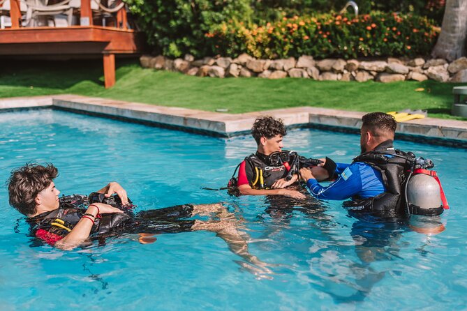 Half-Day Aruba Intro Diving Course for Beginners - Your Underwater Check-Out: What 20–30 Feet Feels Like