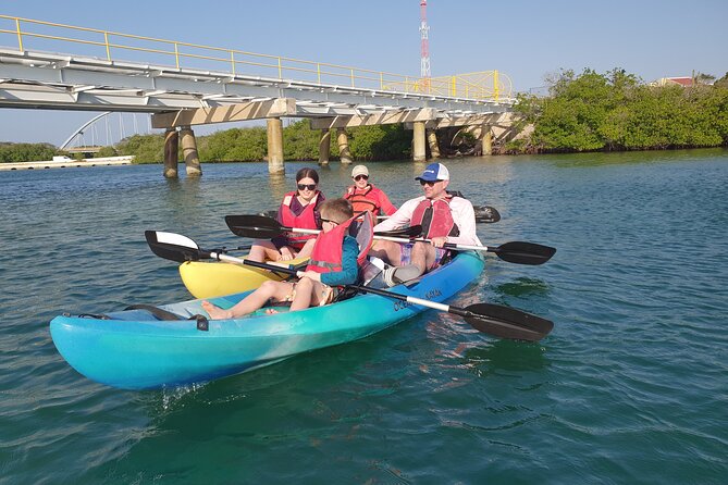 Kayak Tour at Mangel Halto and Spanish Lagoon - Philip Tromp as Your Guide: Safety, Jokes, and Island Details