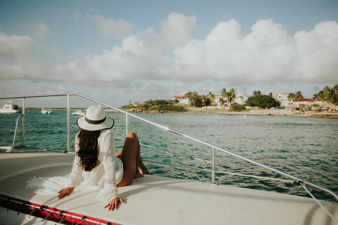 Luxury Champagne and Lobster Sail to Boca Catalina - A small-group Aruba catamaran that keeps the day easy