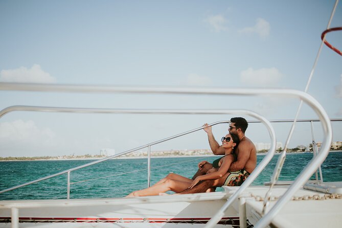 Luxury Champagne and Lobster Sail to Boca Catalina - Crew matters: the names you’ll hear are Jordan and Giordano