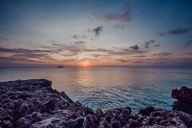 Oranjestad AUA Airport Transfer to Oranjestad/Noord/Cura Cabai - Where you can go: Oranjestad, Noord, and Cura Cabai