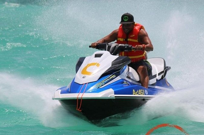 Palm Beach Aruba Waverunner Rentals - Where You Start: Holiday Inn Beach at Frank’s Place Watersport