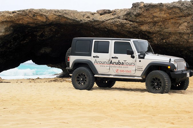 Private Aruba Jeep Tour: Exciting Attractions and Panoramic Views - Ayo Rock Formations: sacred rocks and photo-ready shapes