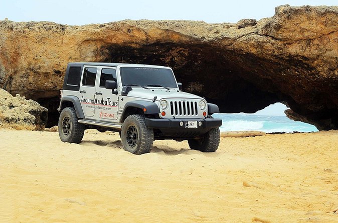 Private Aruba Jeep Tour: Exciting Attractions and Panoramic Views - Natural Bridge Aruba (and Baby Natural Bridge): limestone shaped by time