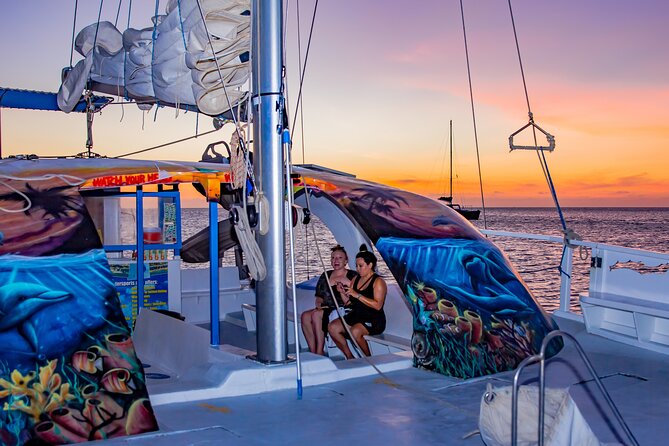 Private Sunset Catamaran Adventure Cruise with Open Bar - Aruba’s sunset, minus the land crowds