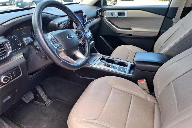 Private Transfer from Aruba Airport (AUA) - Finding Your Driver: Signs, WhatsApp, and a 12-Hour Check-In