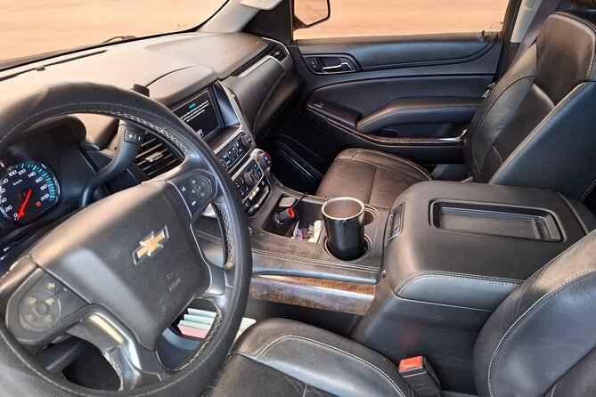 Private Transfer from Aruba Airport (AUA) - Your Ride Setup: Private Vehicle, Luggage Help, and Group Size