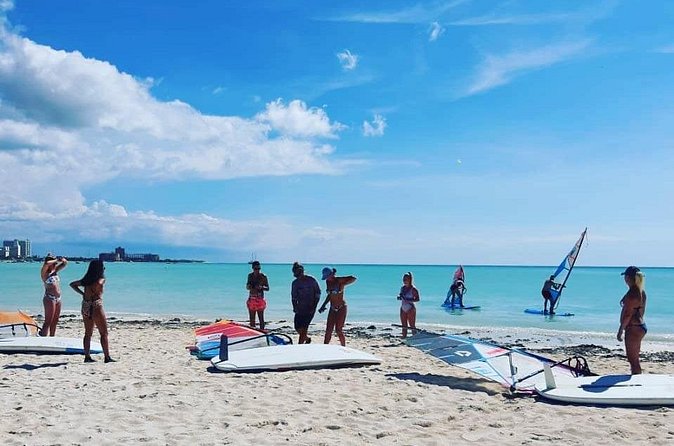 Private Windsurfing Lessons in Aruba - Should you book this private windsurfing lesson in Aruba?