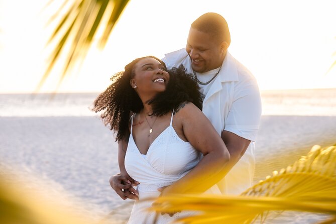 Professional Sunset Photoshoot in Aruba - Eagle Beach meet-up to first light: what the 1-hour flow feels like