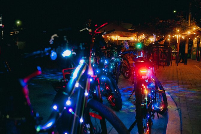 Semi-Private Christmas Edition Twilight Glow E-Bike Oranjestad - Red Dutch Windmill to the Coastal Strip: The Ride Starts Strong
