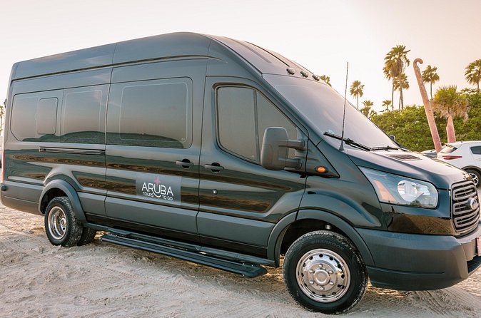 VIP private Airport Transfer roundtrip - Value in Real Terms: $160 Per Group for Roundtrip Comfort